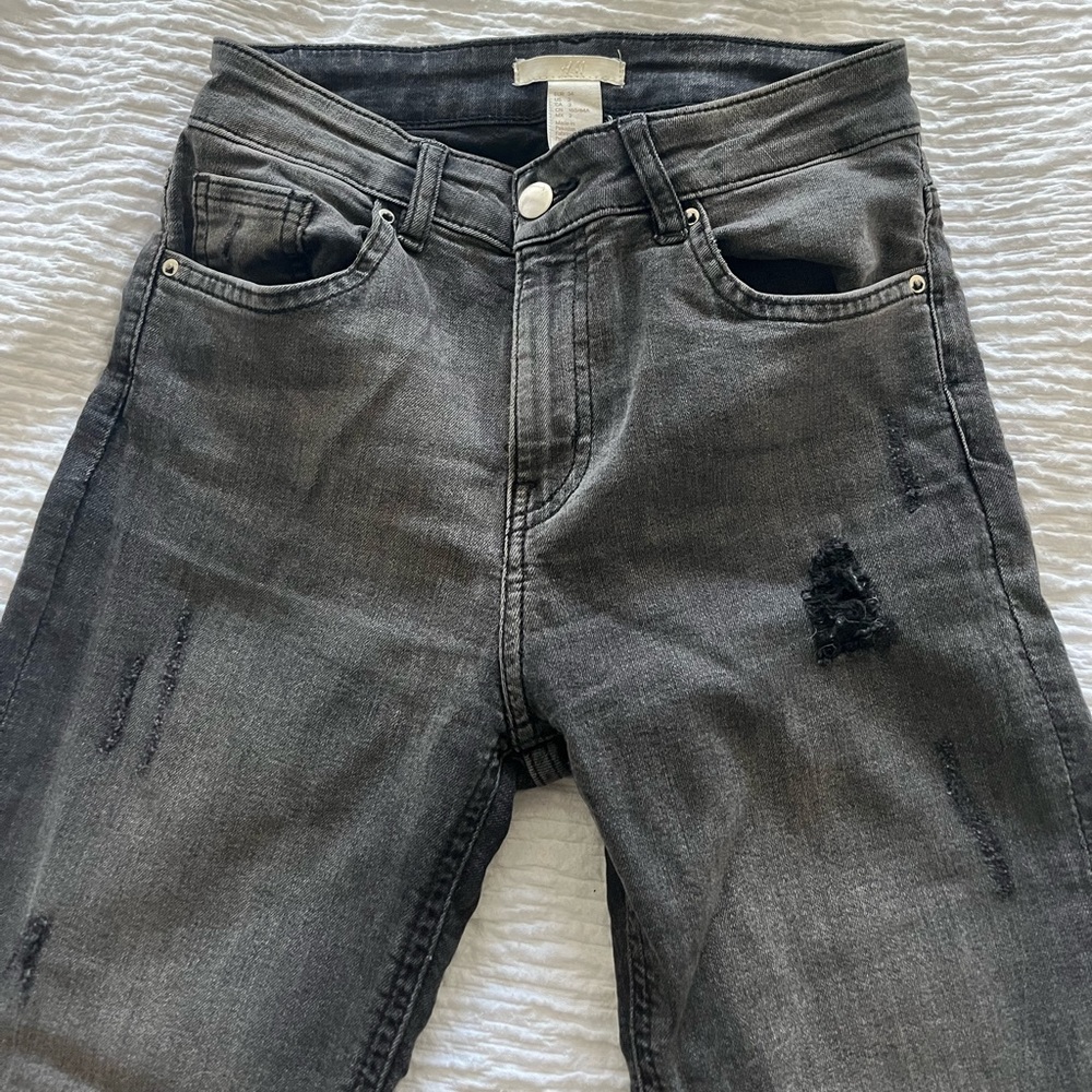 Black H&M jeans